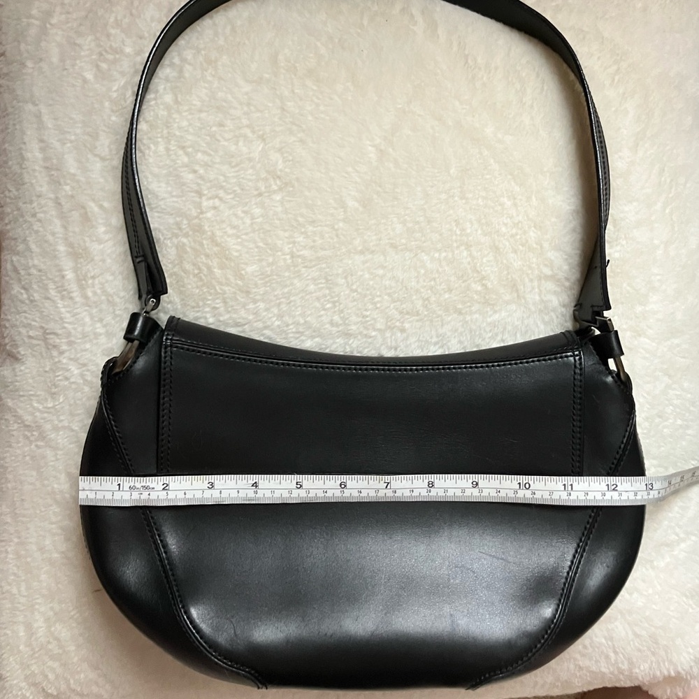 Salvatore Ferragamo Black Shoulder Bag With Dust Bag - Picture 7 of 9